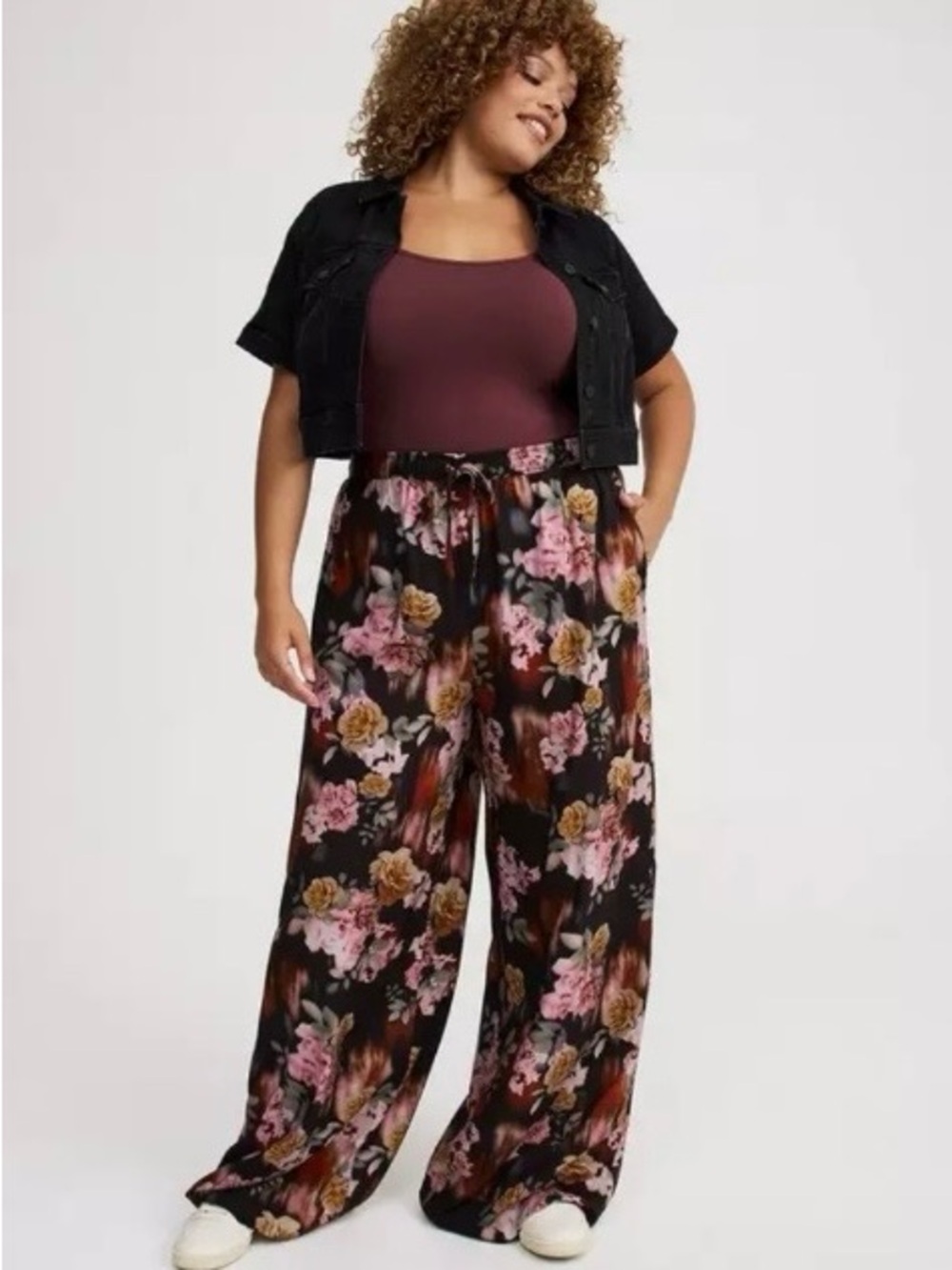Torrid Wide Leg Challis Pull Up Pants - Black Floral - Size 0X or 12/14 - NWT!